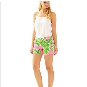 Lilly Pulitzer Callahan Pink Pout Flamenco Callahan Shorts In Pineapple Green